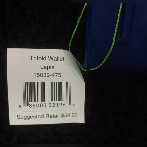 Vera Bradley Quilted Blue Trifold Wallet (Lapis). - Picture 7 of 8